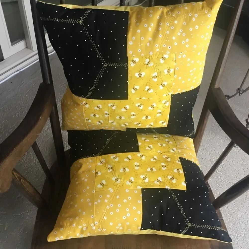 CLOSEOUT SALE $20NWT Set of Two Hand Crafted, Quilted “Bee Hive” Pillows.